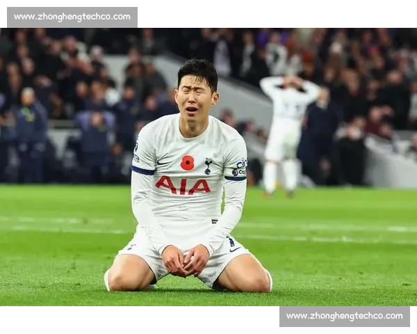 泪洒首尔!孙兴慜热刺告别战,父亲孙雄正现场见证儿子传奇谢幕